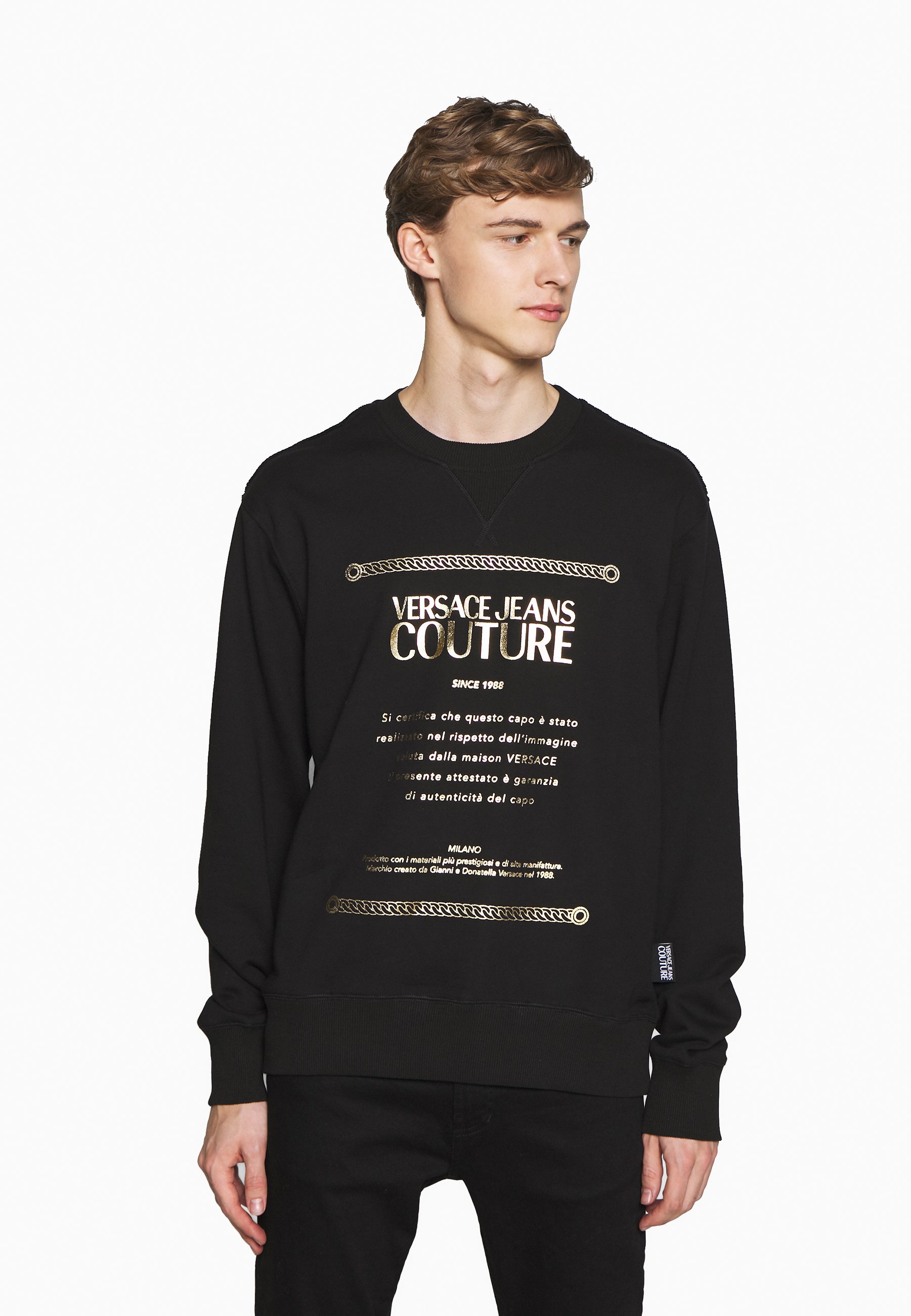 Versace Jeans Couture CREW LABEL LOGO Sweatshirt black Versace Sweatshirts: Köp upp till −61% | Stylight