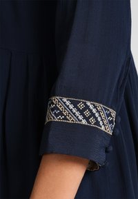 Noa Noa Vardagsklänning - dark blue