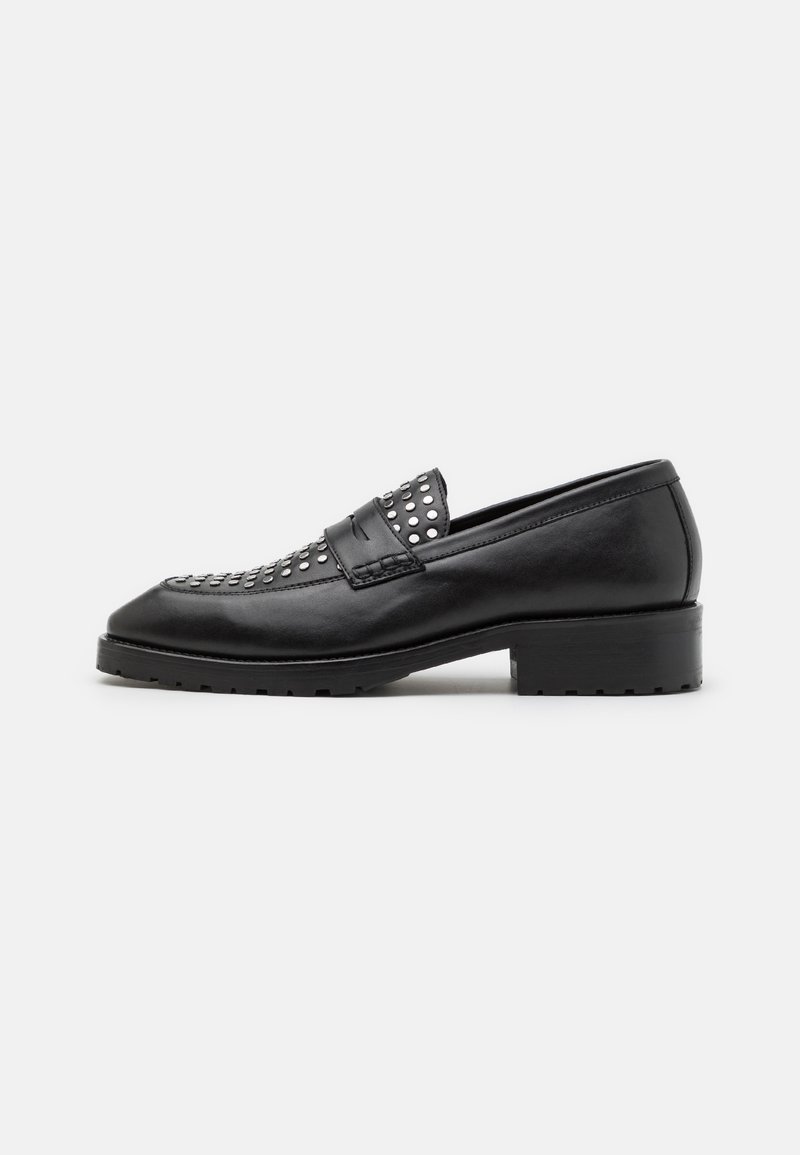 Pantofi slip-on