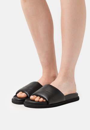 CPH722 - Muiltjes - black