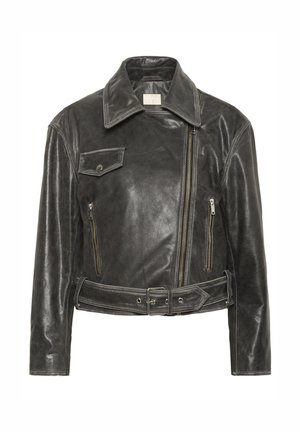 Veste de moto en cuir gris foncé, avec un large col, une fermeture éclair diagonale, deux poches avant et une ceinture à boucle à la taille.