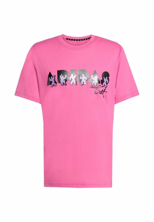 Rosa bomulds t-shirt med fed sort og sølv "ADIDAS"-tryk, med et grafisk design af stiliserede figurer og rund hals.