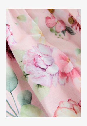 Cvetlična tkanina z nežno roza podlago in velikimi potiski potonike ter zelenja. Tekstura je lahka z gladkim zaključkom.