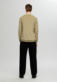 Selected Homme SLHTRAY CREW NECK - Svetr - kelp