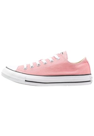Baskets basses - pink