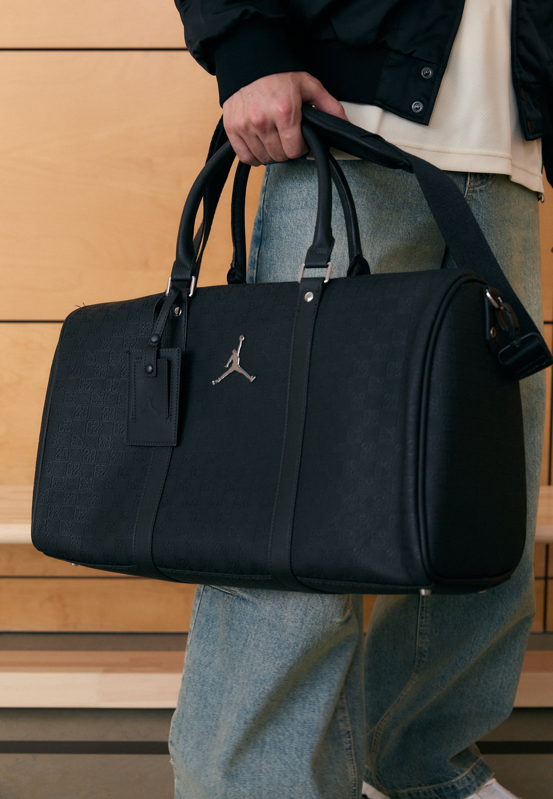 Jordan JAM MONOGRAM DUFFLE BAG UNISEX - Sac de voyage - off noir