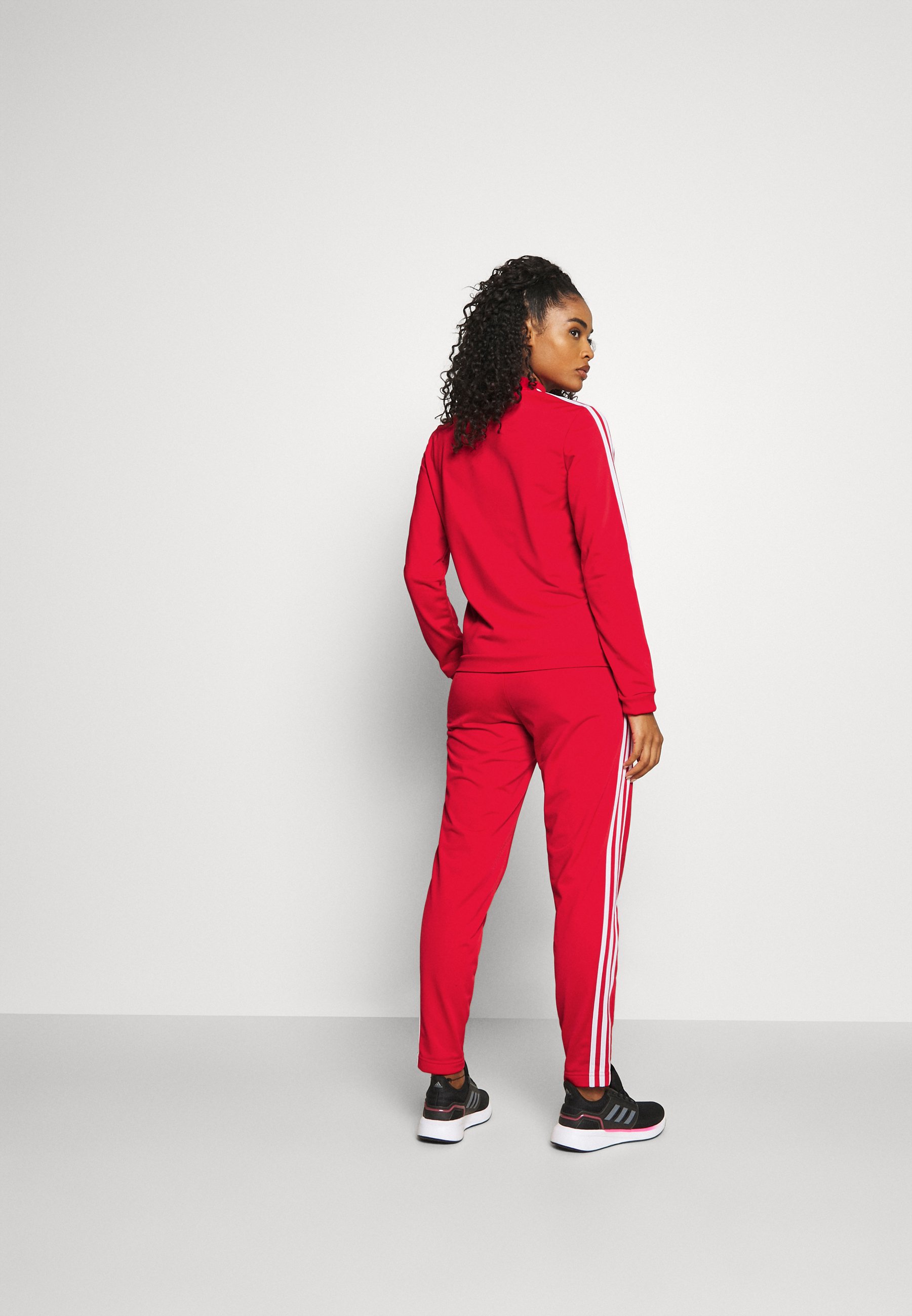 اغتيال يذهب للمشي طموح chandal adidas enteros - gmancreativeblog.com