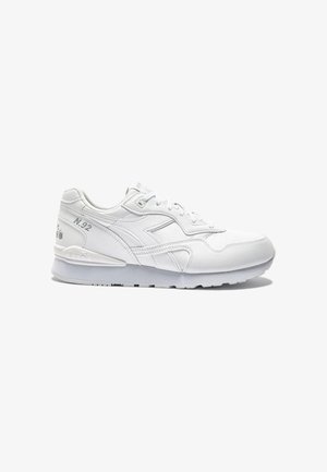 Diadora, N.92 L C0657 VAR - Sneakers basse - white dim
