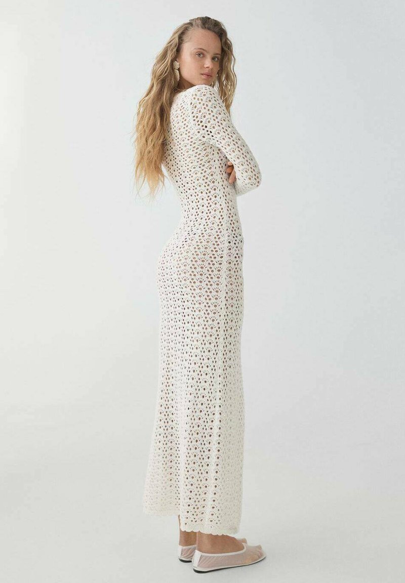 white christmas dresses MANGO