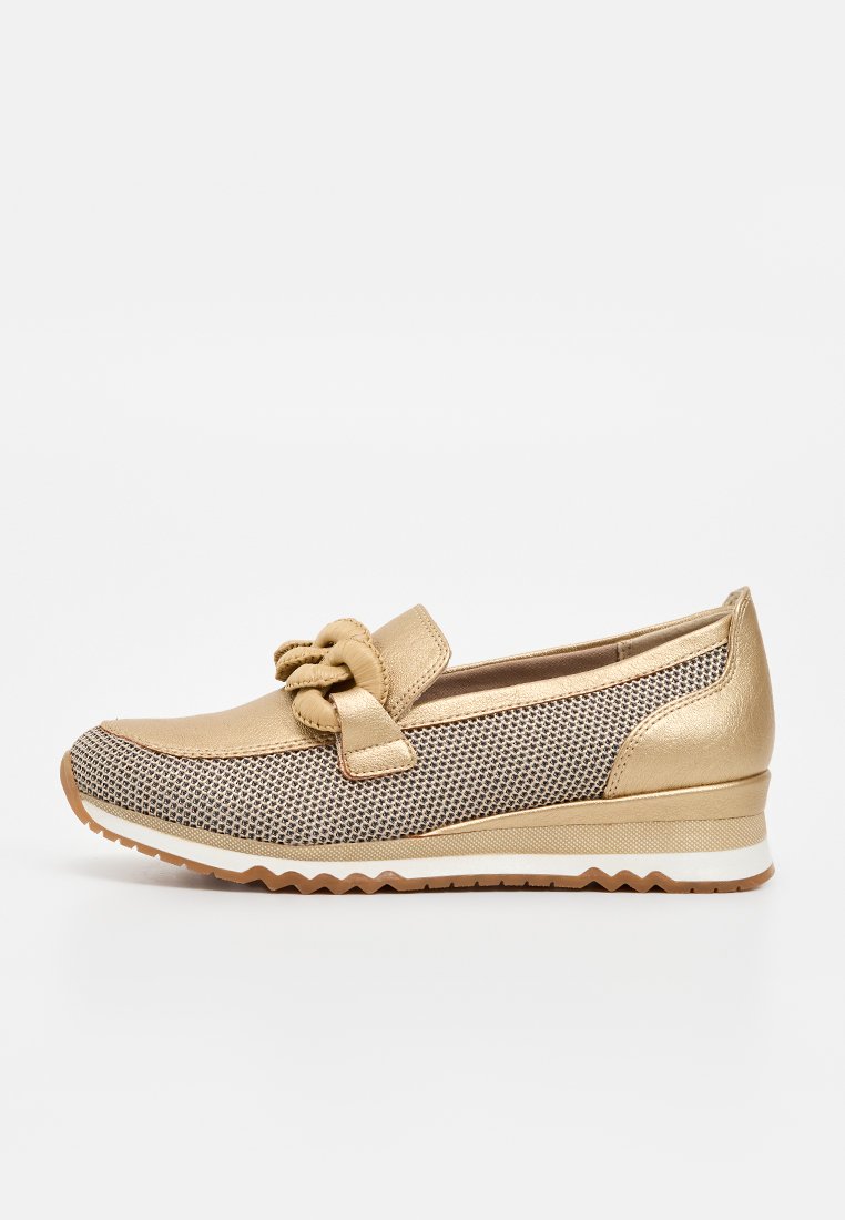 Zapatos sin cordones