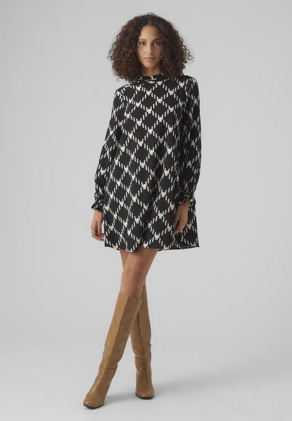 VMGINAS BETINE SHORT DRESS - Day dress2