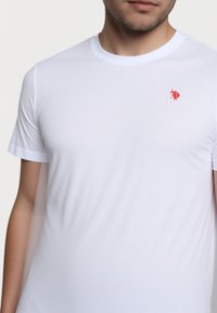 U.S. Polo Assn. 2 PACK SHORTSLEEVE R-NECK - Tricou basic - weiss