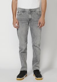 Koroshi STRETCH  - Pieguloša piegriezuma džinsi - denim gris   grey denim