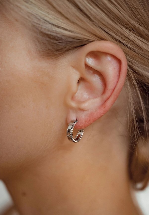 BEADED BAND HOOPS - Ohrringe - silberfarben