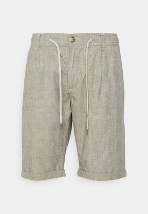 Shorts beige et marron à carreaux longueur genou avec bouton sur l'avant, passants de ceinture, deux poches latérales et cordon beige sur fond blanc.