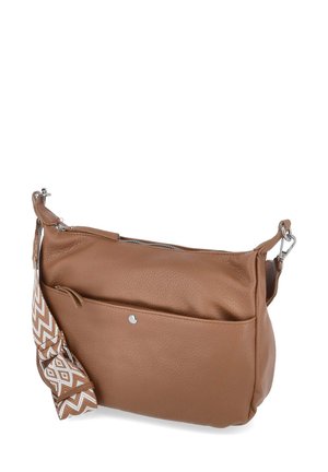 Sac bandoulière en cuir marron avec poche avant et sangle d'épaule réglable à motifs, fermeture éclair et détails en métal argenté.