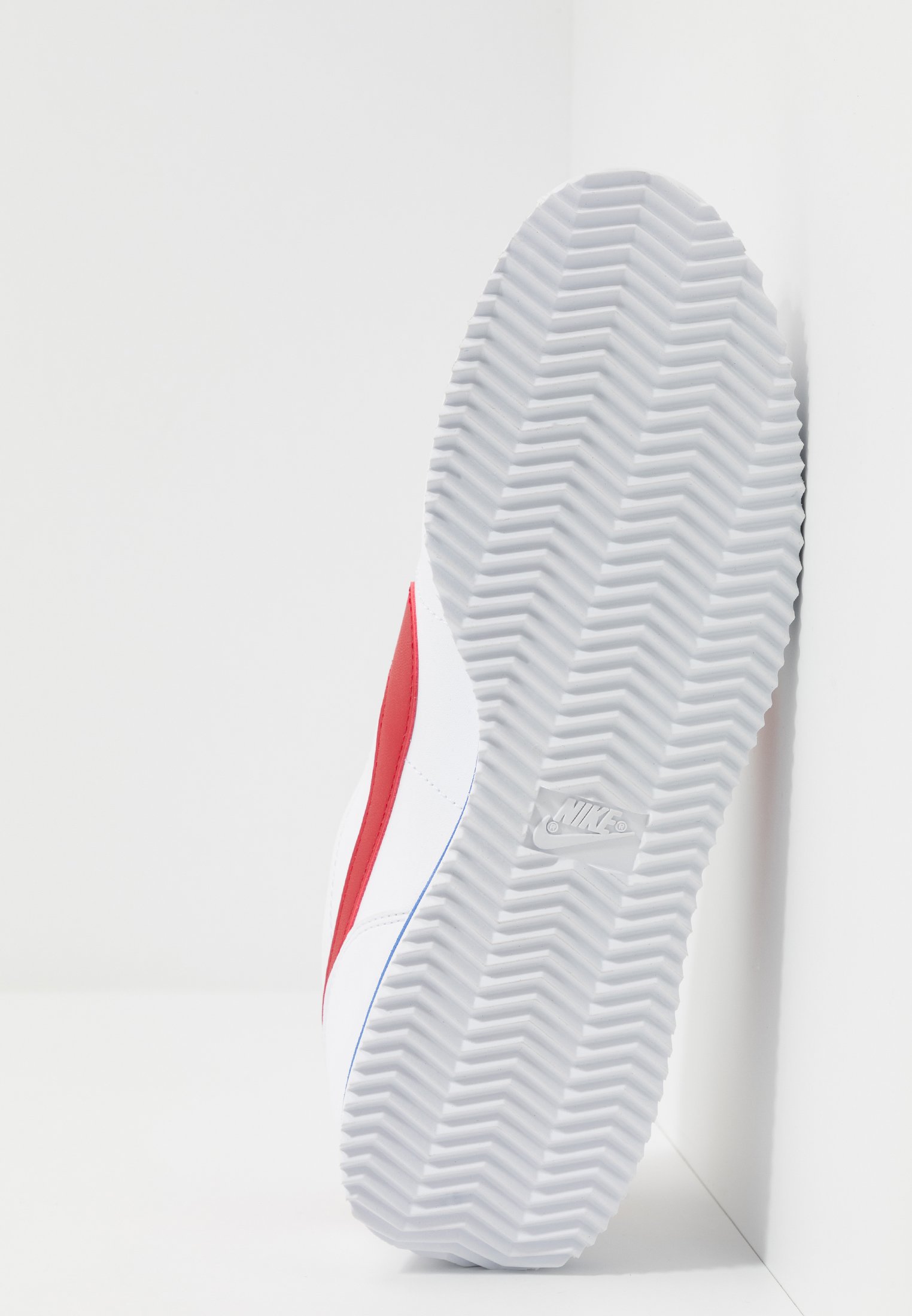 nike cortez basic sneaker