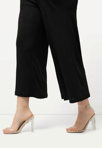 Ulla Popken CULOTTE STRUCTUUR  ELASTISCHE BAND - Kalhoty - black