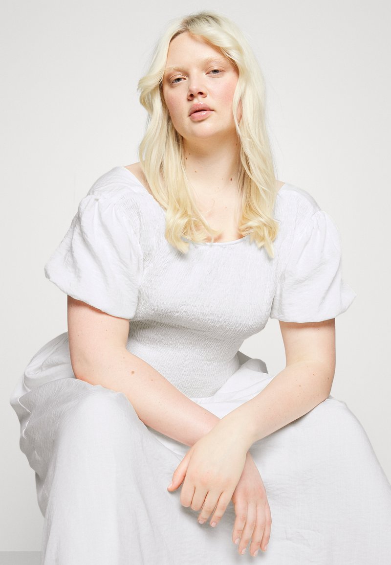 Damen Freizeitkleider | Glamorous Curve UP BACK MIDAXI DRESS WITH SHIRRED BODICE PUFF SLEEVES Cocktailkleid/festliches Kleid off Damen Freizeitkleider | Glamorous Curve UP BACK MIDAXI DRESS WITH SHIRRED BODICE PUFF SLEEVES Cocktailkleid/festliches Kleid off
