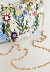 Next EMBROIDERED HAND BAG  . - Käsilaukku - white floral
