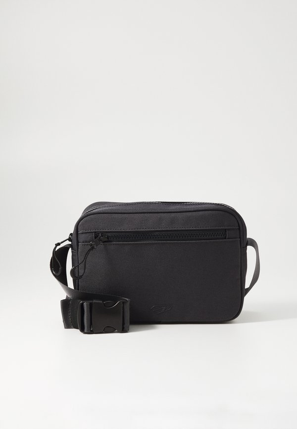 TECH CROSSBODY BAG UNISEX - Cross body bag4