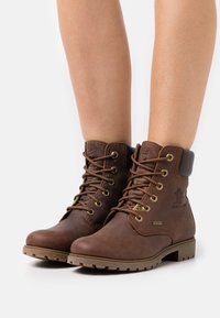 Panama Jack Šněrovací kotníkové boty - dark brown