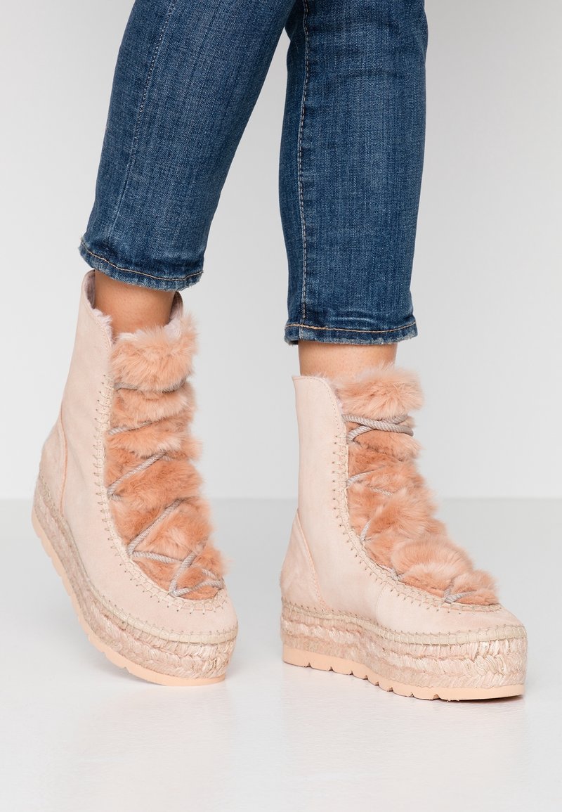 Vidorreta Zimní obuv - nude