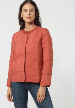 FINA CON CUELLO REDONDO Y BOTONES - Chaqueta de entretiempo - salmon