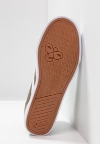 Hummel SLIMMER STADIL - Sapatilhas de cano alto - dark olive