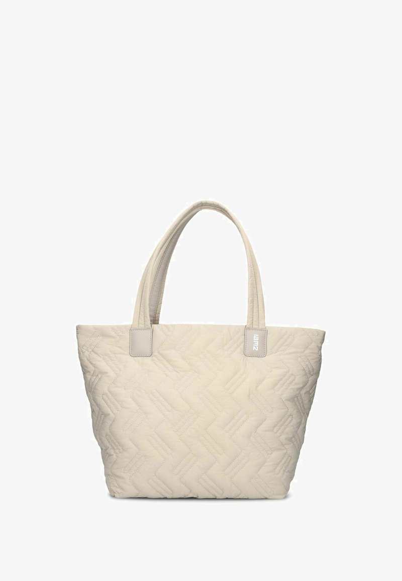 Borsa tote trapuntata di colore crema con un motivo geometrico, due manici robusti e un dettaglio logo discreto su un lato.