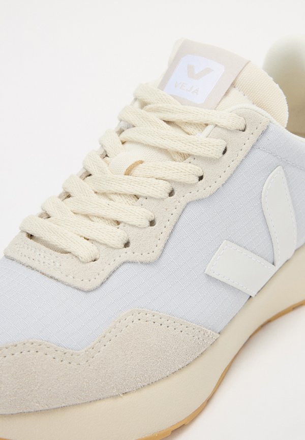 PAULISTANA - Trainers - pearl pierre4