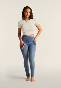 Freddy SHORT SLEEVE  - Camiseta básica - coconut milk