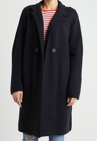 Madewell Mantel - dark red