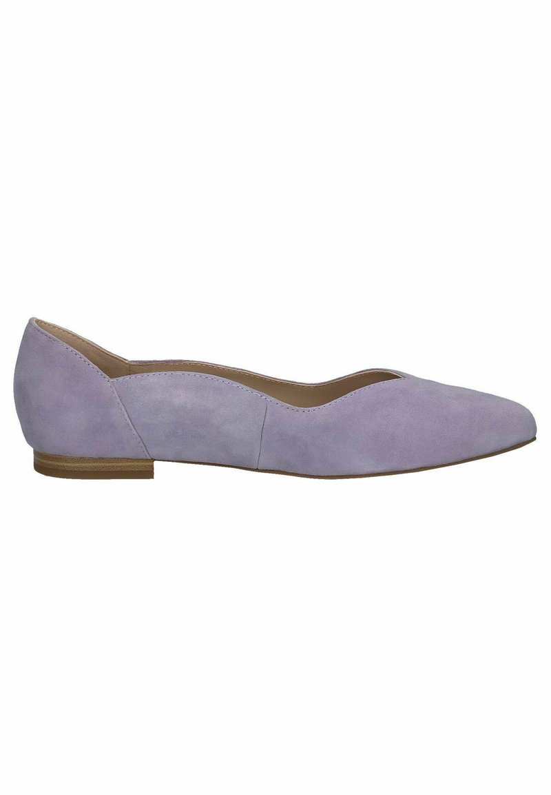 suede purple pumps