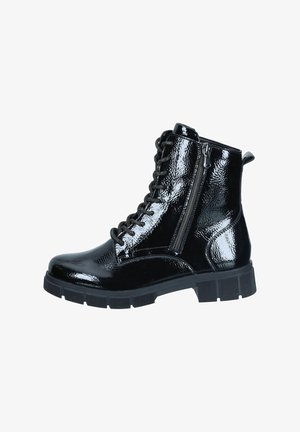 Schwarze Lackleder-Stiefeletten mit glänzender Oberfläche, Schnürung an der Vorderseite und seitlichem Reißverschluss. Dicke Gummisohle und strukturierte Details im Obermaterial.