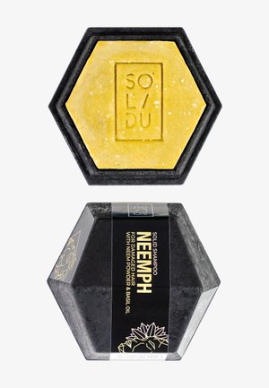 Solidu COOLKISS LIP BALM - Schampo - light green