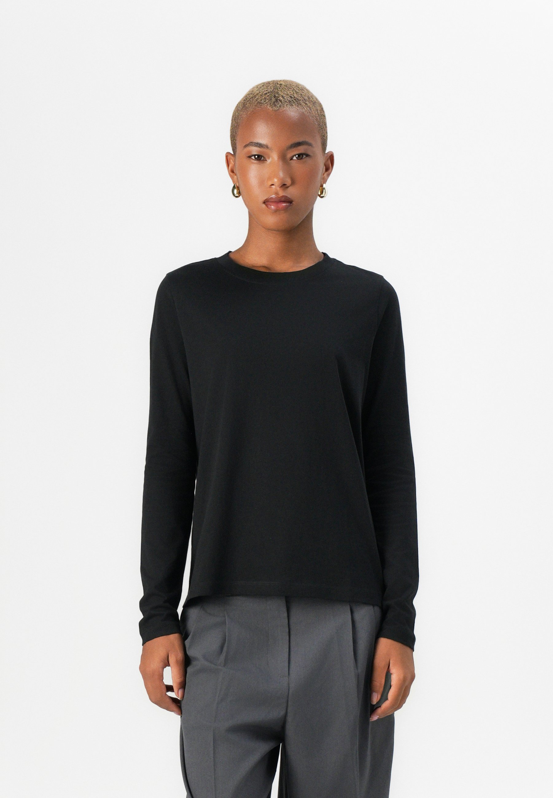 売れ筋商品|||ウィークデイ Tシャツ レディース トップス JOHANNA DRAPY  - Long sleeved top - mole dark Weekday JOHANNA DRAPY - T-shirt à manches longues - black