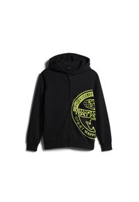 Zwarte rits-hoodie van zacht materiaal, met een groot felgeel cirkelvormig logo met tekst aan de linkerkant en een capuchon.