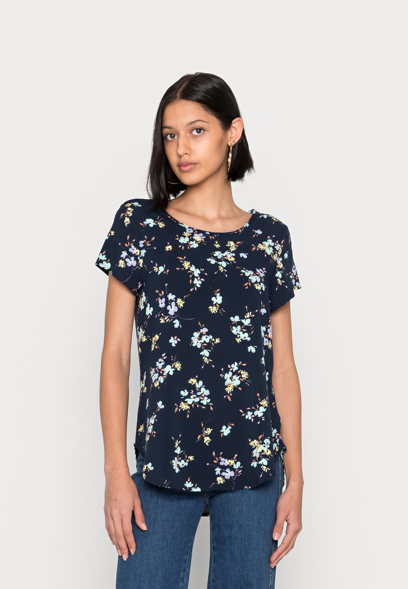 Vero Moda VMBECCA PLAIN - T-shirt estampada - navy blazer sinan