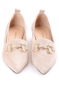 Cesare Gaspari Decolleté - beige