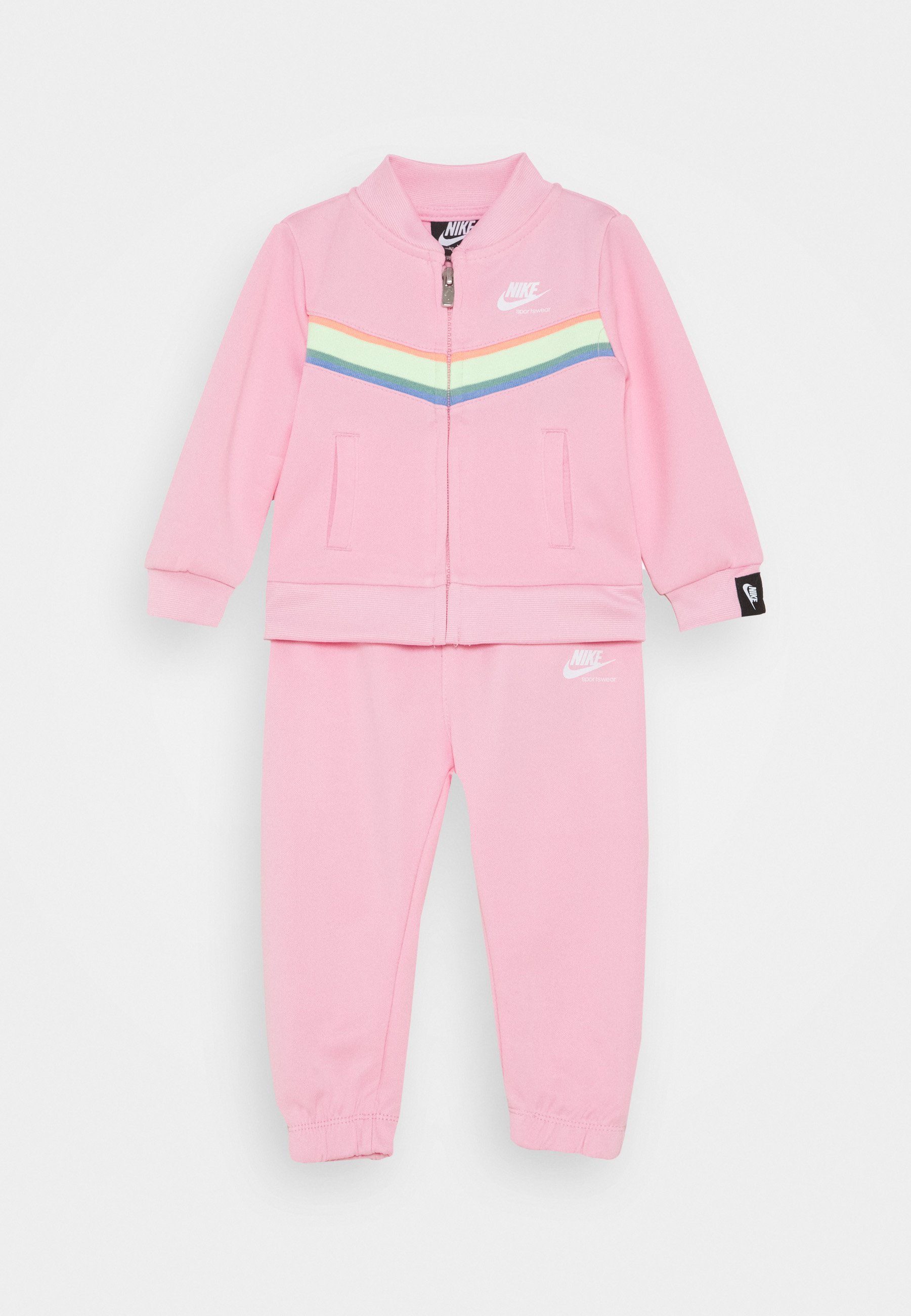 nike light pink hoodie