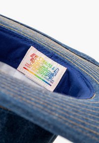 Levi's® PRIDE RODEO HAT UNISEX - Šešir - jeans blue