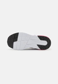 Champion CHAMP 2K - Sportovní boty - white/purple/fucsia/black