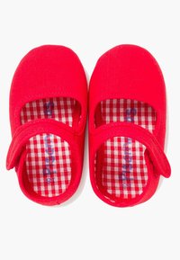 Czerwone buty Mary Jane z tkaniny z wkładką w czerwono-białą kratę, z rzepem i okrągłym noskiem.