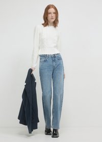 Calliope CON ROUCHES  - Strickpullover - bianco