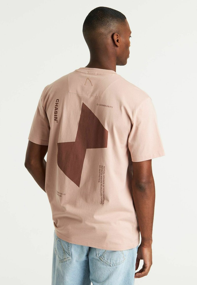 CHASIN' MOTAN - Tricou cu imprimeu - pink