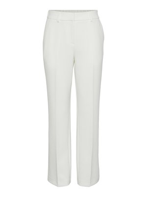 Białe spodnie o prostym kroju wykonane z gładkiego materiału, z średnim stanem i bez widocznych kieszeni. Czyste linie i dopasowany design.