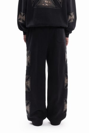Rankning 10: FAVELA - GOLDEN CROSS VINTAGE BLACK JOGGER UNISEX - Träningsbyxor