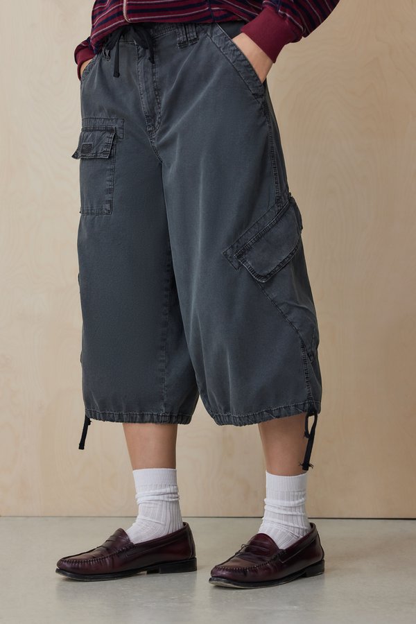 DETROIT CUT OFF - Shorts - Main Image