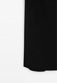 Thumbnail Image 8